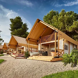 Park za odmor Arena One 99 Glamping, Pomer